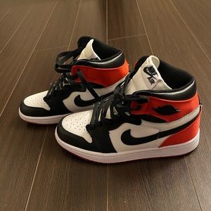 Women’s Air Jordan 1 Rétro High ´Satin Black Toe’